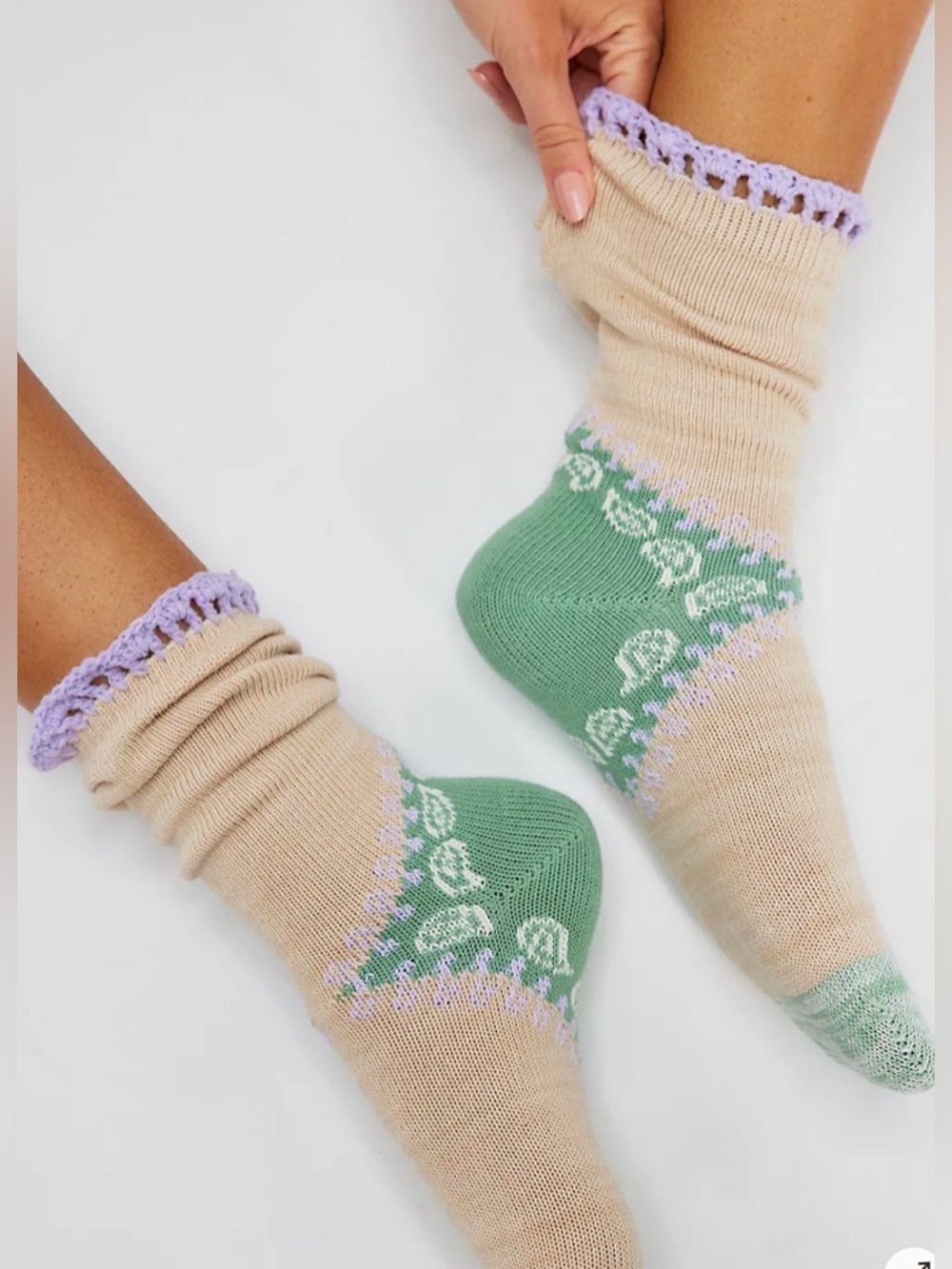 NWT Raggedy Ankle Socks in Moss